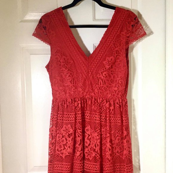 H&M Dresses & Skirts - H&M Red Lace Party Dress